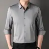 Camisa de Negocios Estilo Clásico Primavera/Verano 2026 para Hombres de Mediana Edad, Color Sólido Cuello en V Ropa de Trabajo, Camisa Formal de Manga Larga sin Planchar para Hombres