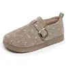 Zapatos Estilo Birkenstock de Felpa con Suela Gruesa y Lunares Personalizados Invierno Punta Redonda Talón de Piel Zapatos de Algodón Moda Cálida Casual para Uso en Exteriores