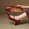 2025 Novo Estilo Salto Grosso 5cm Couro Bovino Lavado de Primeira Camada Elegante Sapatos Mary Jane Peça Única Dropshipping Tamanho Grande Uma Tira