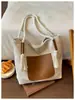 Bolsa de Veludo de Grande Capacidade para Venda por Atacado Nova Bolsa Tote Casual para Mulheres Estilo Coreano Nicho Bolsinha de Ombro Único Tendência