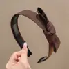 Aro de Cabelo Estilo Coreano Popular na Internet 2025 Novo Coreia do Sul Simples Versátil Laço Pressão Cabelo com Dente Aro de Cabelo Antiderrapante