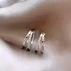 Pendientes de Aro Doble con Incrustaciones de Circonita en Cobre, Venta Caliente Transfronteriza Europea y Americana, Exquisitos, Compactos, Versátiles, Estilo de Lujo Ligero, Joyería para Orejas Unisex