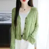 Cardigan Tricot Feminino Verão Novo 2026 Gola V Manga Longa Vazado Pompons Cor Sólida Solto Versátil Top