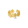 Anillo Sencillo Nuevo de Acero Inoxidable Dorado con Marco de Flor Hueca para Mujer con Pétalo Geométrico Anillo Abierto Joyería Transfronteriza