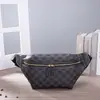 Atacado de fábrica novo saco de cintura dos homens bolsa de ombro esportes ao ar livre lazer coreano saco de peito saco de xadrez transfronteiriço dos homens