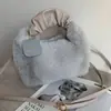 Bolso de Peluche para Niñas 2025 Otoño e Invierno Nuevo Estilo Bolso Cruzado Versátil Bolso de Nicho Estilo Chanel