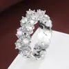 Anillo de Zirconia Curvo Elegante con Piedra Preciosa Azul Real, Lujo Ligero, Dulce y Versátil, Cobre Puro, Exclusivo para Ventas Transfronterizas