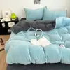 Conjunto de Quatro Peças Espesso de Lã de Leite para Outono e Inverno Classe A Cor Sólida Bicolor Simples Estilo MUJI Pele Sintética Conjunto de Três Peças Individual/Casal