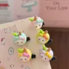 Lindo Clip de Pelo KT Cat Manzana Pato de Goma Tridimensional Ins Estilo Dulce Corazón de Chica Flequillo Clip Lateral tamaño pequeño Dibujos Animados Accesorios para el Cabello Mujer