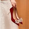 Zapatos de tacón fino para mujer 2024 Tostado Xiuhe Traje Zapatos de boda rojos Tacones altos Vestido de novia Dos usos Pedrería Nuevo Chinoiserie
