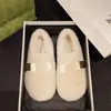 Zapatos peludos para ropa de abrigo de mujer 2025 Nuevo Otoño e Invierno Hada Francesa de Alta Gama Cálidos Zapatos de Algodón con Gorro de Felpa