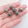 Aleación de Plata de Xizang Calada Redonda Bolas Redondas Nube Auspiciosa Bola de Flor Tetera Cuentas Separadas Pulsera DIY Collar Accesorios de Joyería