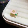 Anillo de Flor de Mariposa de Zircón Brillante de Jardín Monet con Perla Anillo de Dedo Índice de Gama Alta Chapado en Oro Real de 14K Joyería de Mano