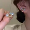 Pendientes de flor de perla coreanos estilo TikTok para mujer, lujo ligero, alta gama, nicho, versátiles, elegantes, populares