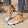 Comercio Electrónico Transfronterizo Tallas Grandes 2026 Nuevo Color Sólido Zapatos de Vestir Individuales para Madre Casual Trabajo Moda Slip-on Perezosa Mujer Zapatos de Vestir Individuales