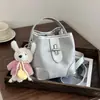 Bolso Transfronterizo para Mujer 2026 Nueva Moda Versátil Bolso Cubo Casual Simple para Viajar al Trabajo Hombro Cruzado Bolso de Mujer