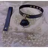 Acessórios Eróticos Qianai Role-Playing para Casal Brinquedos Sexuais Sm Bondage Corrente de Tração Sino Coleira de Couro T40