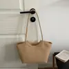 Bolsa Tote Elegante de Grande Capacidade para o Dia a Dia 2026 Nova Bolsa Casual Simples Super Popular de Mão e Ombro Feminina