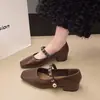 Zapatos Mary Jane Cuadrados Retro Franceses 2026 Moda Primavera Mujer Cadena Tacón Grueso Corte Bajo Zapatos Individuales Versátiles Correa Única