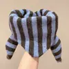 Bufanda Triangular para Niños Otoño e Invierno Estilo Coreano Rayas de Color Contrastante Bufanda Tejida para Niños y Niñas Bufanda Cálida y Versátil para Bebé