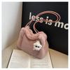 Bolso de Felpa con Diseño de Nicho Estilo Coreano para Mujer 2026 Nuevo Elegante Bolso Tote de Gran Capacidad Bolso de Hombro Único Cruzado