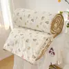 Colcha Fresca de Verão Bordada com Conchas Algodão Lavado Fio Dupla Camada Colcha de Verão Conjunto de Quatro Peças Fina Desenho Animado Lavável à Máquina Lavável Colcha de Presente