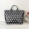 Bolsas de Tote de Color Sólido Personalizadas con Estampado de Letras de la Fábrica de Origen, Estilo Transfronterizo de Moda, Bolsos de Mano de Verano para Mujer Más Vendidos