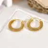 Pendientes de Acero Inoxidable Dorados de Alta Gama con Patrón Ondulado, Exagerados y de Moda, Pendientes de Aro Retorcidos Versátiles, Aros Tejidos de Malla para Mujer