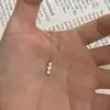 Pulseira Popular S925 Prata Esterlina Banhada a Ouro com Três Pedras da Xiaohongshu para Mulheres, Exquisita, Leve e Luxuosa, Empilhável Ultra Fina, Joia de Mão Simples, Versátil
