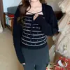 2026 Simples Outono e Inverno Novo Estilo Atmosfera de Natal Romance Conjunto de Cardigã Cropped de Tricô Conjunto de Duas Peças