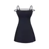 Vestido puramente seductor de un solo hombro para mujer, estilo retro de nicho de verano con un diseño que ciñe la cintura, vestido corto sexy