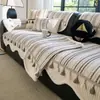 2026 Nuevo Cojín de Sofá Universal de Chenilla para Todas las Estaciones Estilo Vintage Irregular Rayado Manta para Asiento de Sofá Venta al por Mayor
