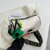 Bolsa Pequena Retrô para Mulheres 2026 Nova Tendência Moda Casual Estilosa Popular Bolsa de Ombro Fashionável Bolsa Transversal de Verão