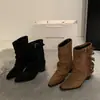 Botas Versáteis de Cano Médio com Solado Grosso para Aumentar a Altura 2025 Novas Botas de Outono Femininas Botas Mangas Sapatos de Moda Confortáveis