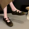Zapatos planos Mary Jane retro de punta cuadrada para mujer, nueva colección otoño 2026, con hebillas metálicas, un diseño lujoso pero versátil, suelas suaves y estilo coreano