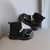 Botas de niño zapatos de cuero para niña botas de princesa zapatos de cuero de dos tonos botas de cuero hasta la pantorrilla con perlas para niña zapatos para niños pequeños y medianos