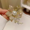 Broche com Acabamento de Luxo, Estilo Nicho e Simples, Alfinete de Roupa, Acessório de Pérola para Terno, Broche