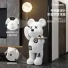 Alemán 2026 Nuevo Modelo Oso Grande Violento Adorno de Pie Lámpara de Luna para Sala de Estar Gabinete de TV al Lado del Sofá Muebles para el Hogar