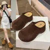 Mules de Punta Cerrada con Suela Gruesa 2026 Tacón Grueso para Mujer Otoño/Invierno Calzado Exterior Persona Perezosa Nuevos Zapatos Casuales de Punta Cerrada Slip-on que Aumentan la Altura