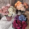 Ramo de rosas corola de 7 cabezas decoración de mesa para sala de estar en casa flores artificiales diseño floral de boda accesorios de fotografía
