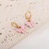 Moda Novo Brinco Borboleta Feminino Colorido Pingente Borboleta Acrílico Fivela de Orelha Dourada Conjunto de Joias para Orelha Atacado