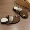 Nuevas Chanclas de Cuña Elegantes de Suela Gruesa para Mujer, Verano 2026, Sandalias de Playa Cómodas