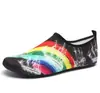 Zapatos de playa transfronterizos, zapatos para vadear, zapatos de yoga, calcetines de playa con suela dura y estampado amigable con la piel para pies descalzos, zapatos de buceo y snorkel
