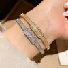 Elegante Pulsera Geométrica de Circonita para Mujer, Estilo Lujo Ligero, Brillante y Versátil para el Día a Día, Joyería de Diseño Único al por Mayor