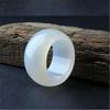 Anel de ágata branco natural estilo gelo para homens e mulheres anel curvo alargado de calcedônia branca atacado