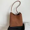 Bolso de mano de moda para mujer 2026 nuevo casual de gran capacidad bolso de hombro bolso de cubo casual bolso cruzado para el trabajo moderno