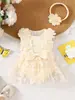 El nuevo vestido de niña de Amazon presenta dulces mangas acampanadas, bordado floral, falda de malla en línea A y detalles de aplicación.