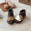 Botas de Piel de Gato Kt para Niñas 2025 Otoño e Invierno Nuevos Zapatos de Algodón Cálido de Terciopelo Suela Suave Antideslizantes Versátiles de Moda Botas Cortas