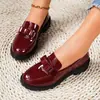 2025 Nuevos Mocasines Retro de Tacón Medio con Borlas Brillantes de Charol Patentado, Talla Grande Europea y Americana, Zapatos Casuales de Moda para Exportación