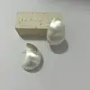Pendientes Europeos y Americanos de Lujo Ligero con Forma de Gota Cepillada para Mujer, Pendientes de Alta Gama y Elegantes, Nuevo Estilo Popular 2026, Venta al por Mayor